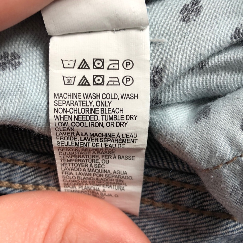 Lucky Brand embroidered Laguna jean short - Picture 5 of 5